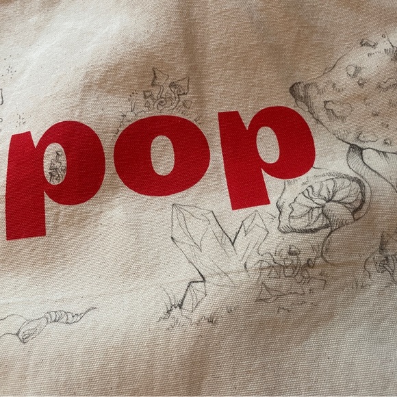 Customized hand-illustrated canvas depop logo tote - Picture 2 of 5
